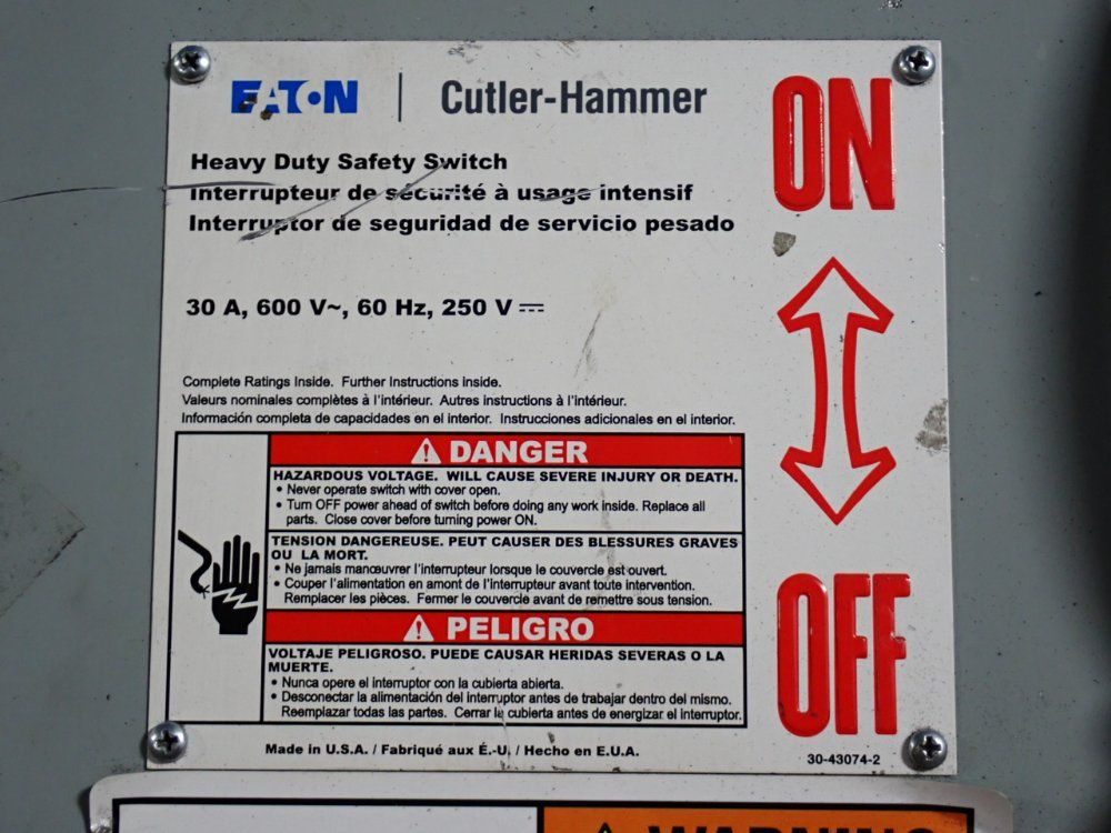 Eaton 30 A Heavy Duty Switch