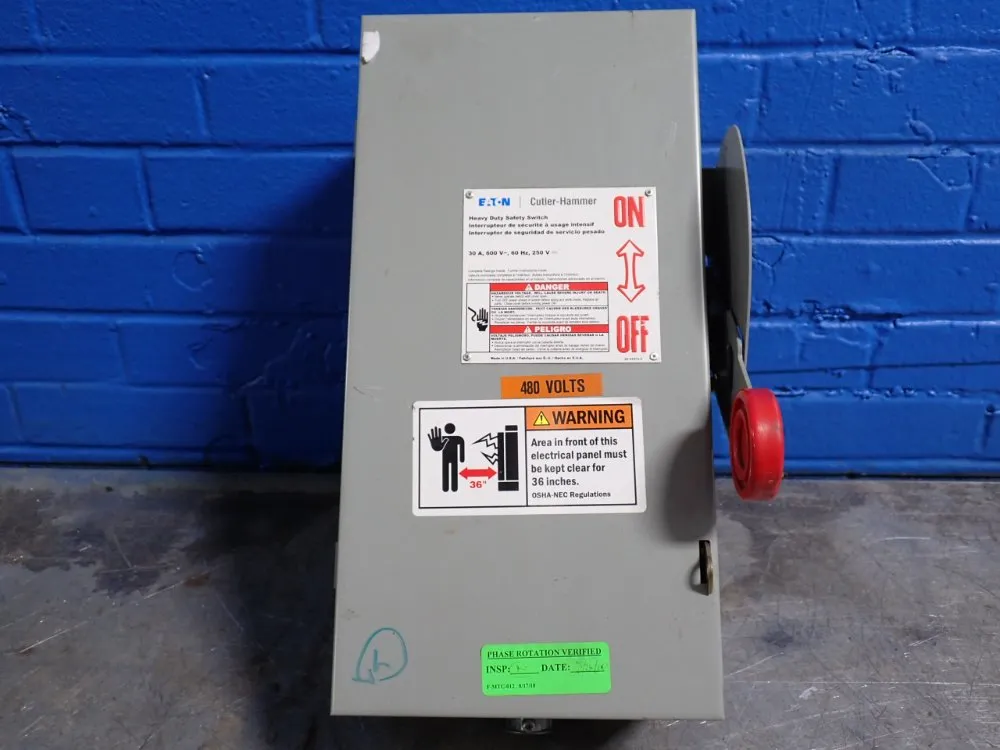 Eaton 30 A Heavy Duty Switch