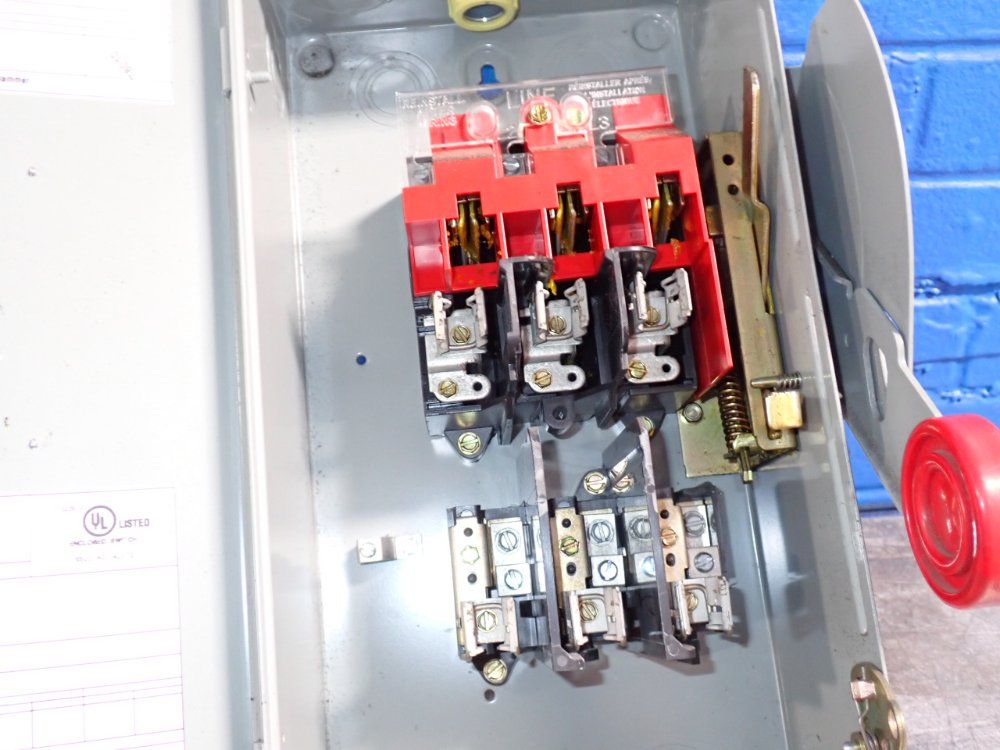 Eaton 30 A Heavy Duty Switch