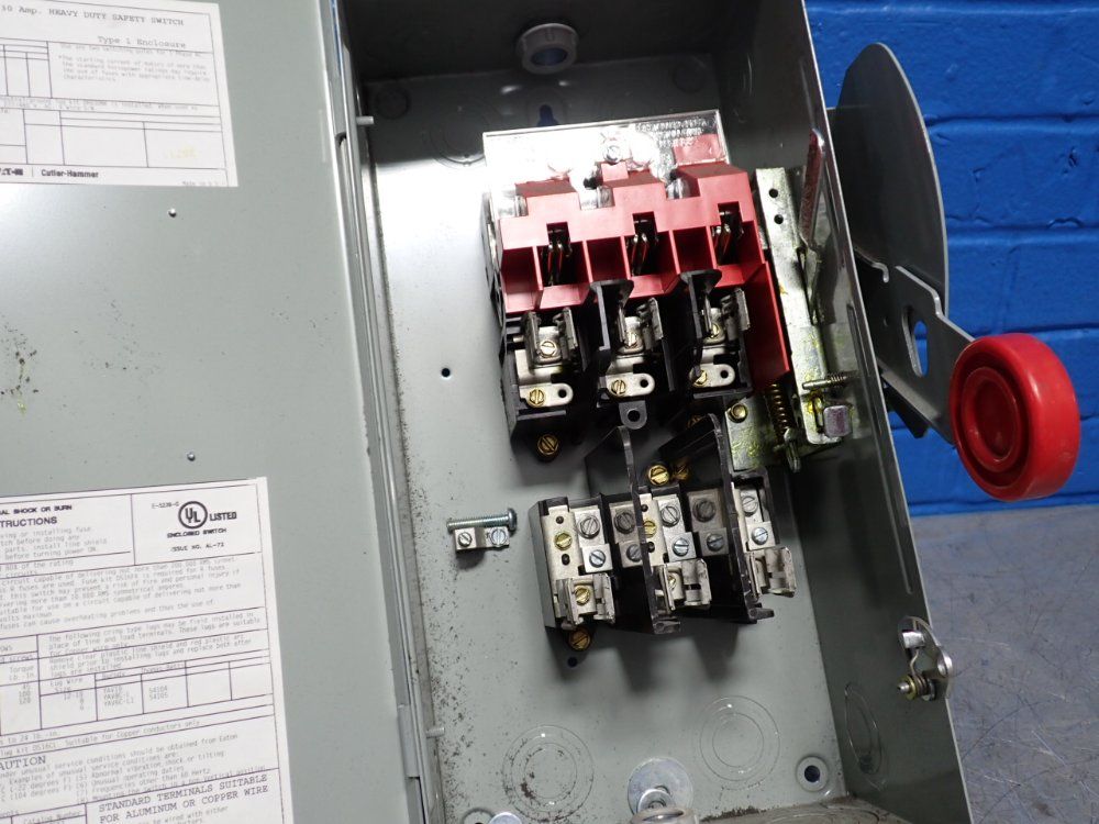 Eaton 30 A Heavy Duty Switch