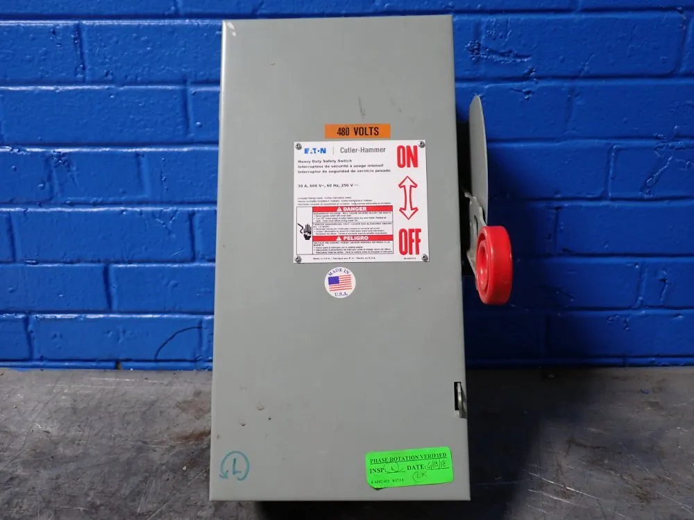 Eaton 30 A Heavy Duty Switch