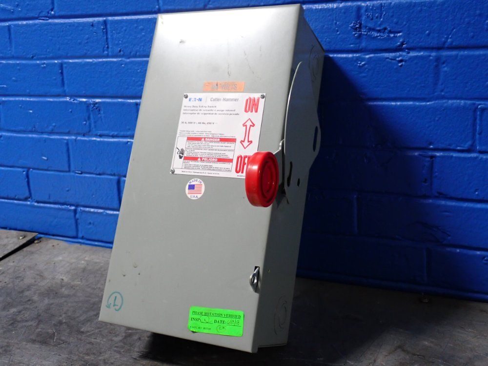Eaton 30 A Heavy Duty Switch