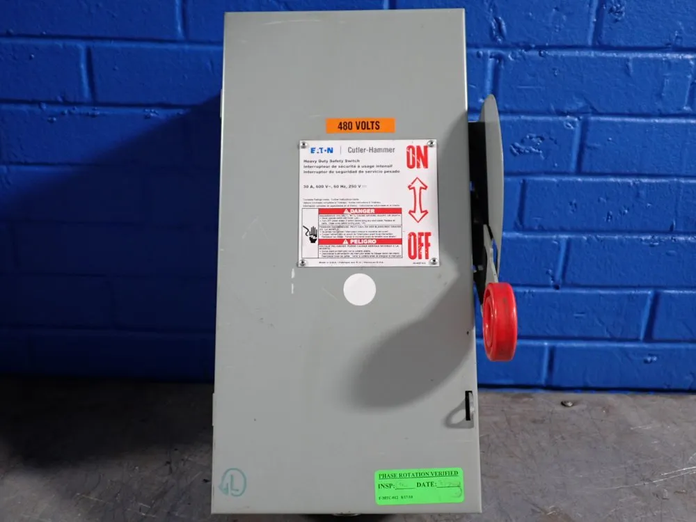 Eaton 30 A Heavy Duty Switch