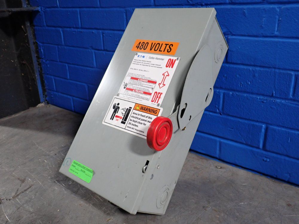Eaton 30 A Heavy Duty Switch