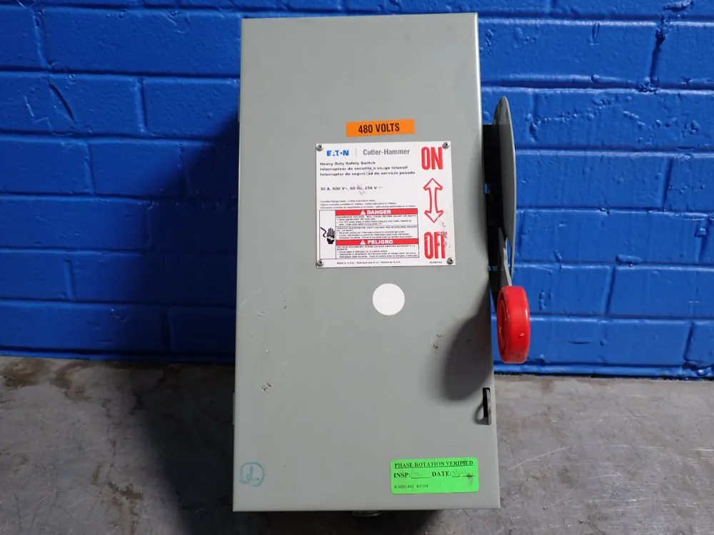 Eaton 30 A Heavy Duty Switch