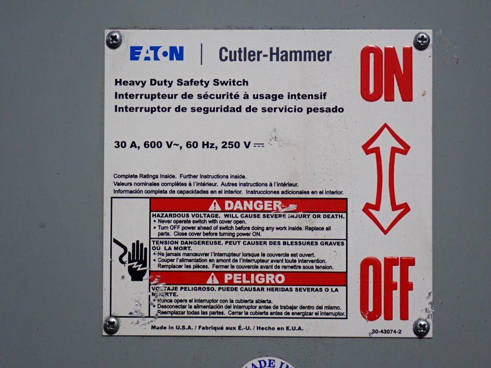 Eaton 30 A Heavy Duty Switch