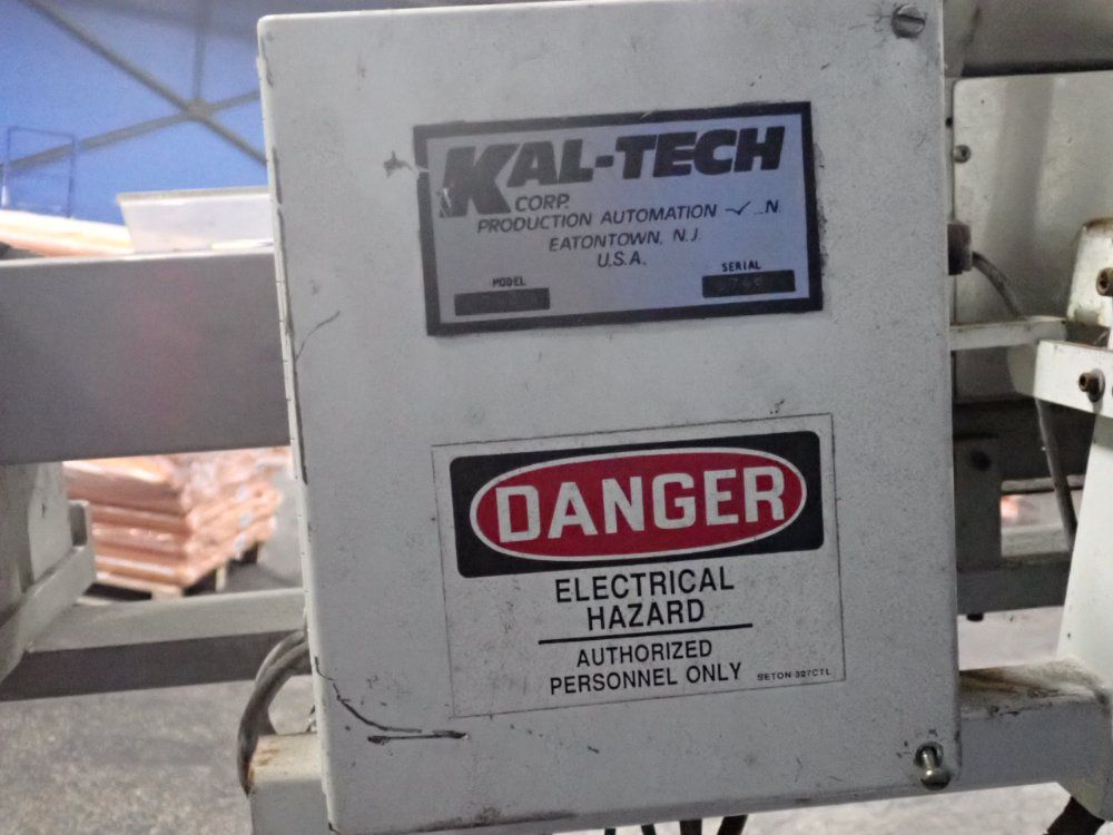 Kal-tech 32" Vibratory Bowl Feeders - D739a