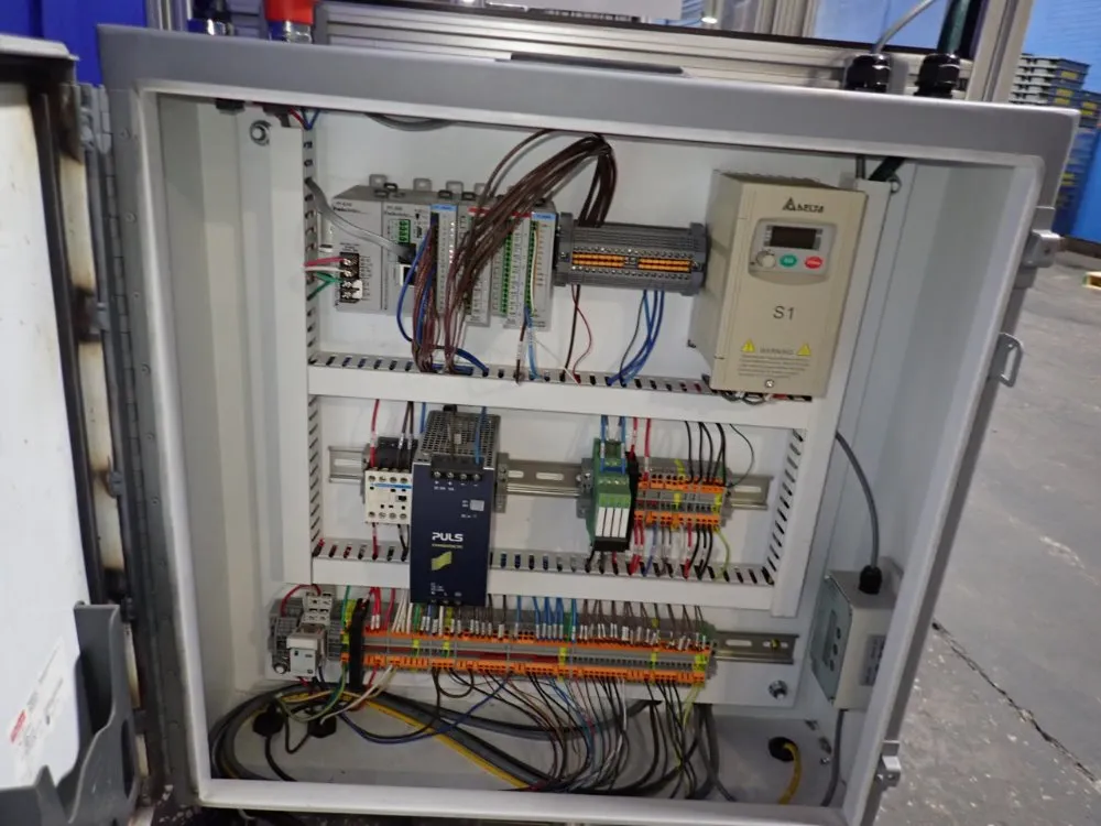 Hfa Conveyors 18" X 135" Powered Conveyor System