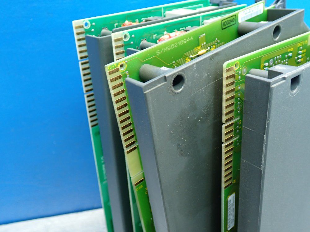 Allen Bradley Isolated Dc Output Module, 4pcs - 1771-oq16/b