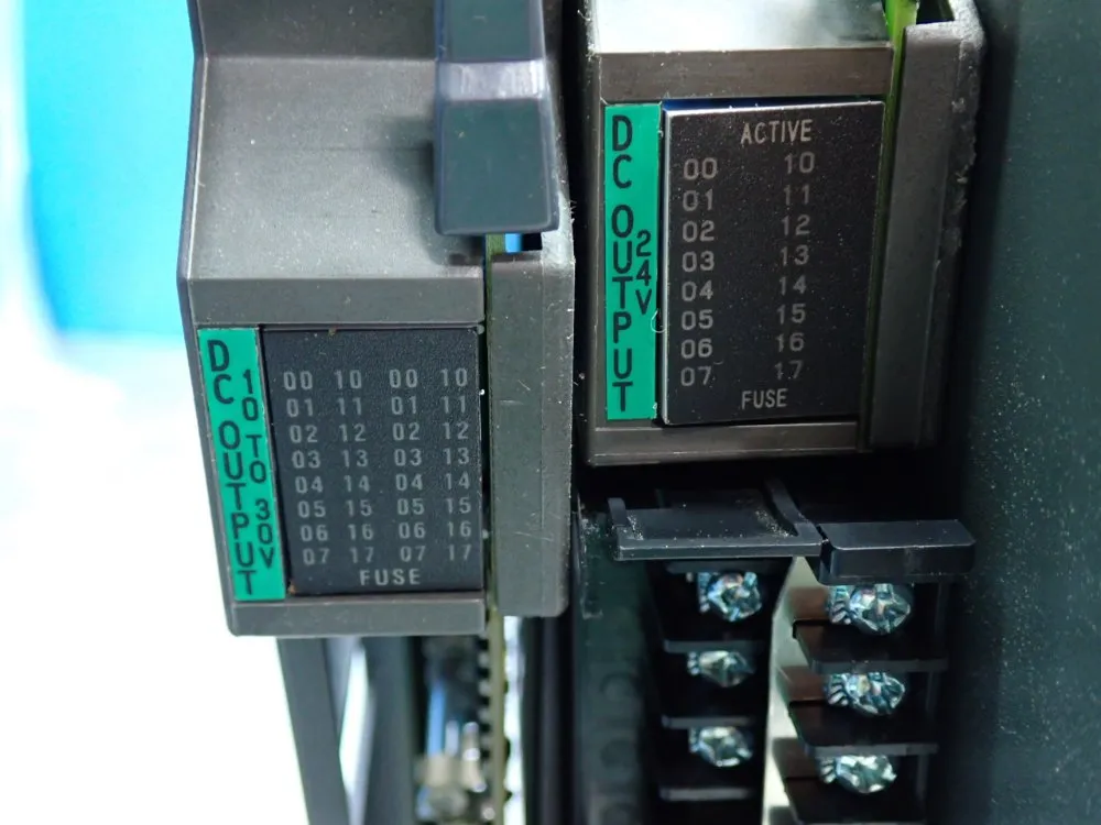 Allen Bradley Isolated Dc Output Module, 4pcs - 1771-oq16/b