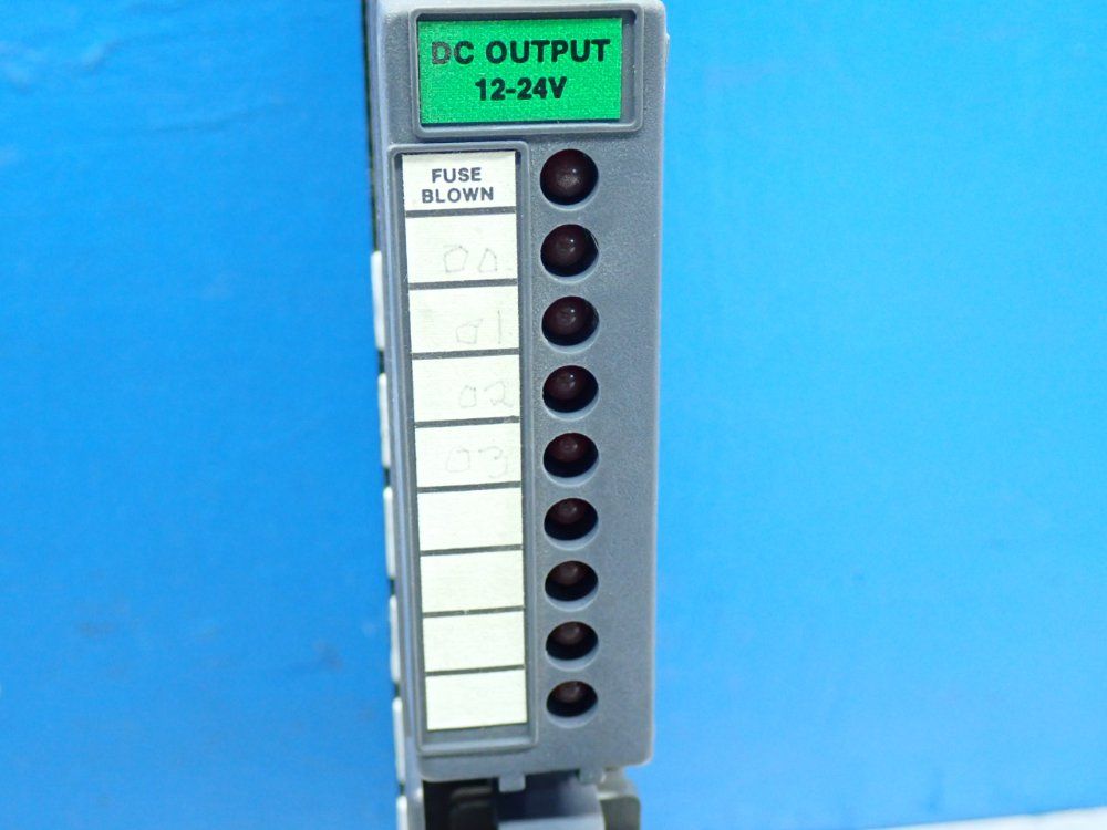 Allen Bradley 8-point Output Module - 1771-ob