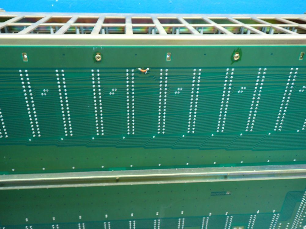 Allen Bradley Universal Input/output Chassis - 1771-a3b1