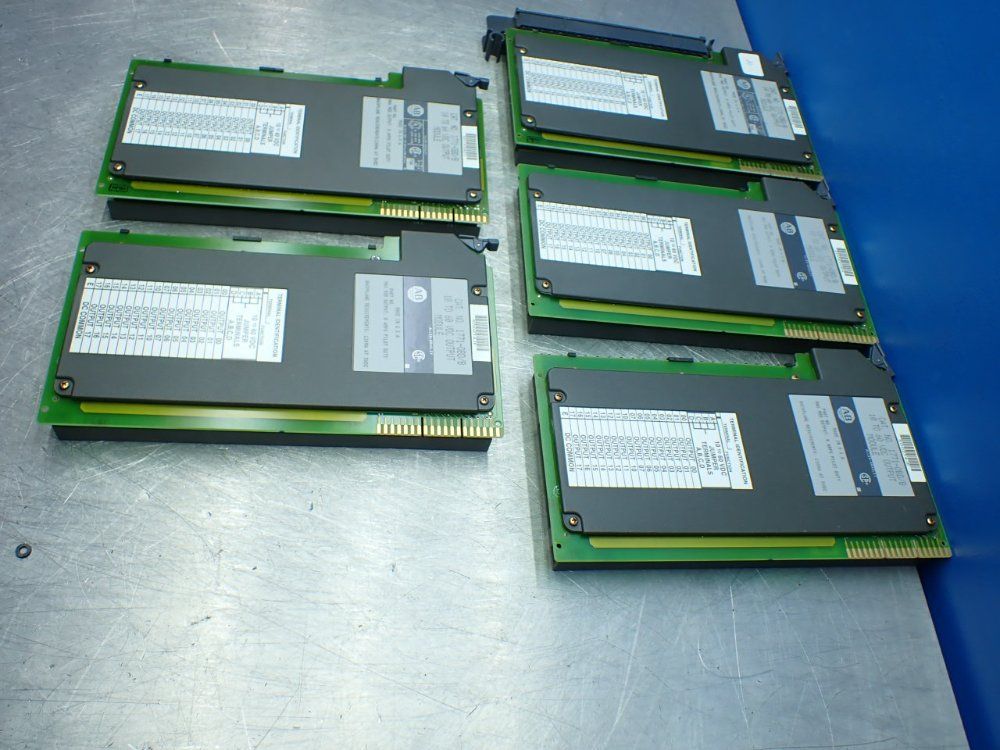 Allen-bradley 5, 16-channel, 10–60v Dc Digital Output Modules - 1771-obd/b