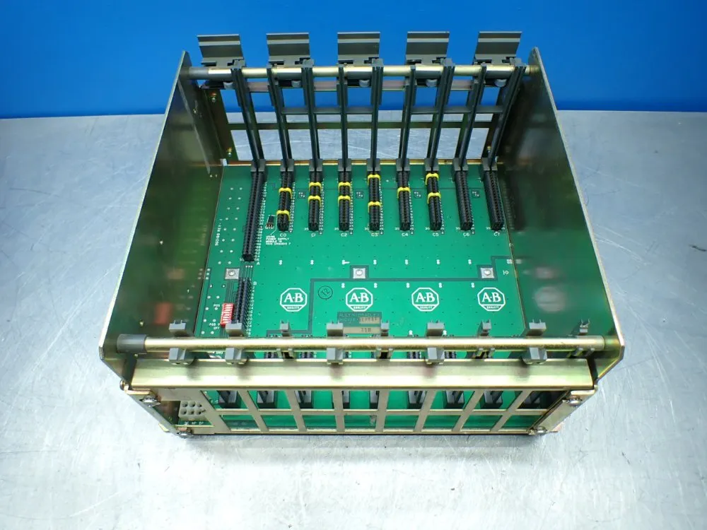Allen-bradley 8-slot I/o Chassis - 1771-a2b