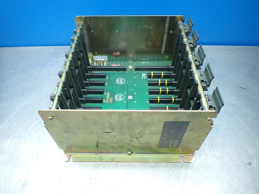 Allen-bradley 8-slot I/o Chassis - 1771-a2b