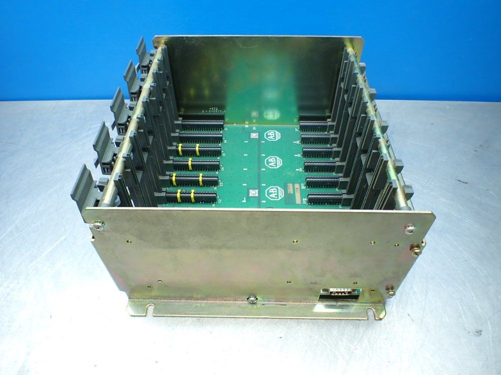 Allen-bradley 8-slot I/o Chassis - 1771-a2b