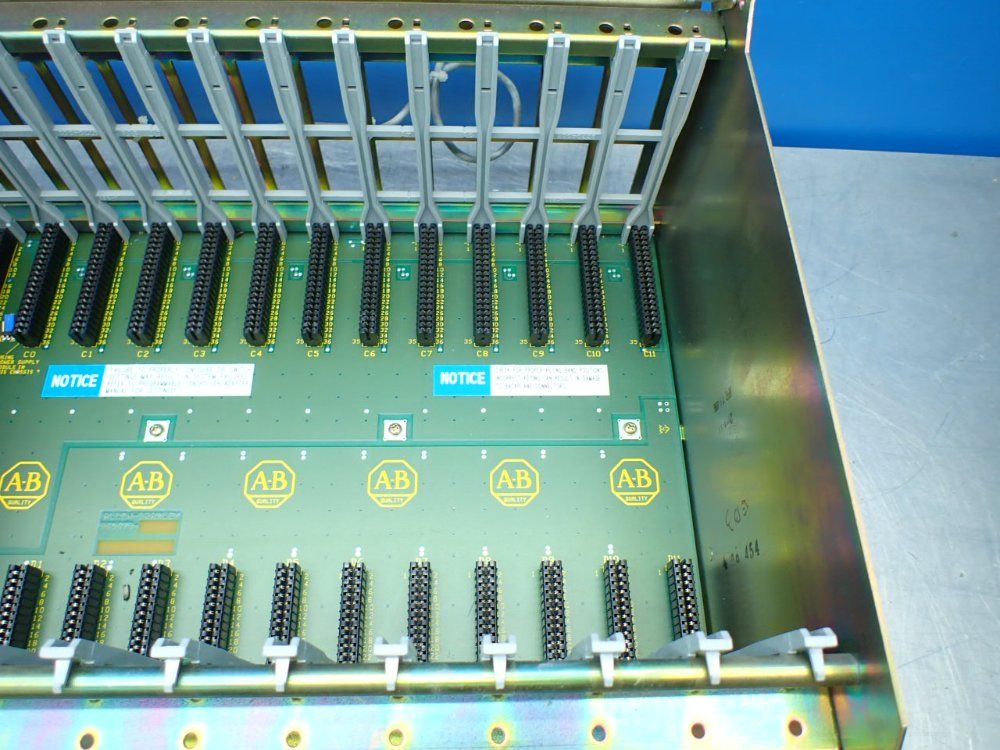 Allen-bradley 12 Slot I/o Chassis - 1771-a3b1