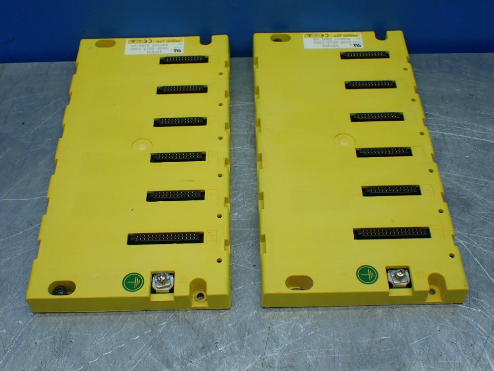 Fanuc 2 Five Slot I/o Backplanes - A03b-0819-c002