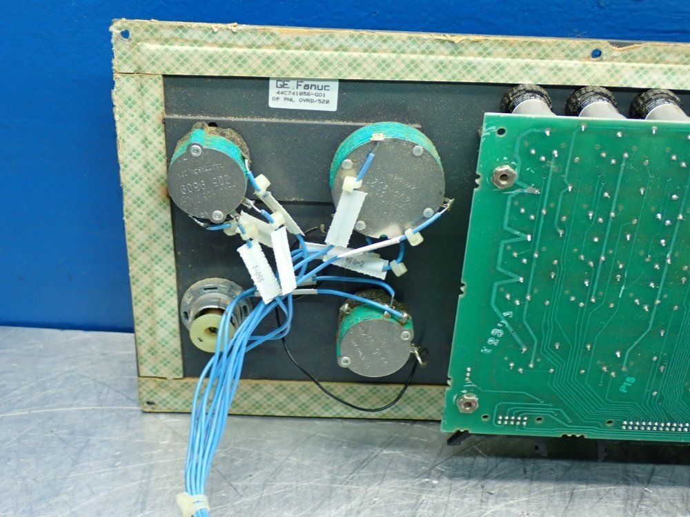 Ge Fanuc Operator Interface Panel - 44c741056-g04r03