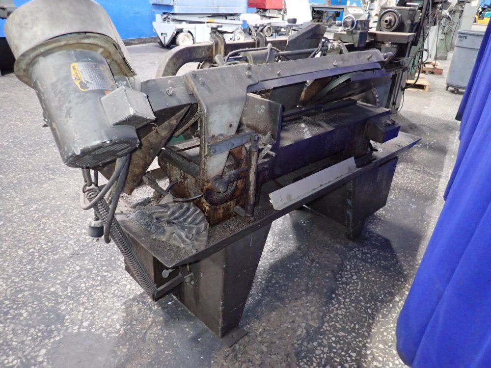 Wellsaw 10" X 16" Horizontal Bandsaw - 1016