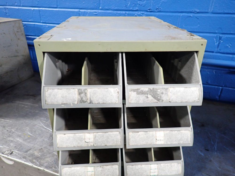 12 Slots Small Parts Organizer