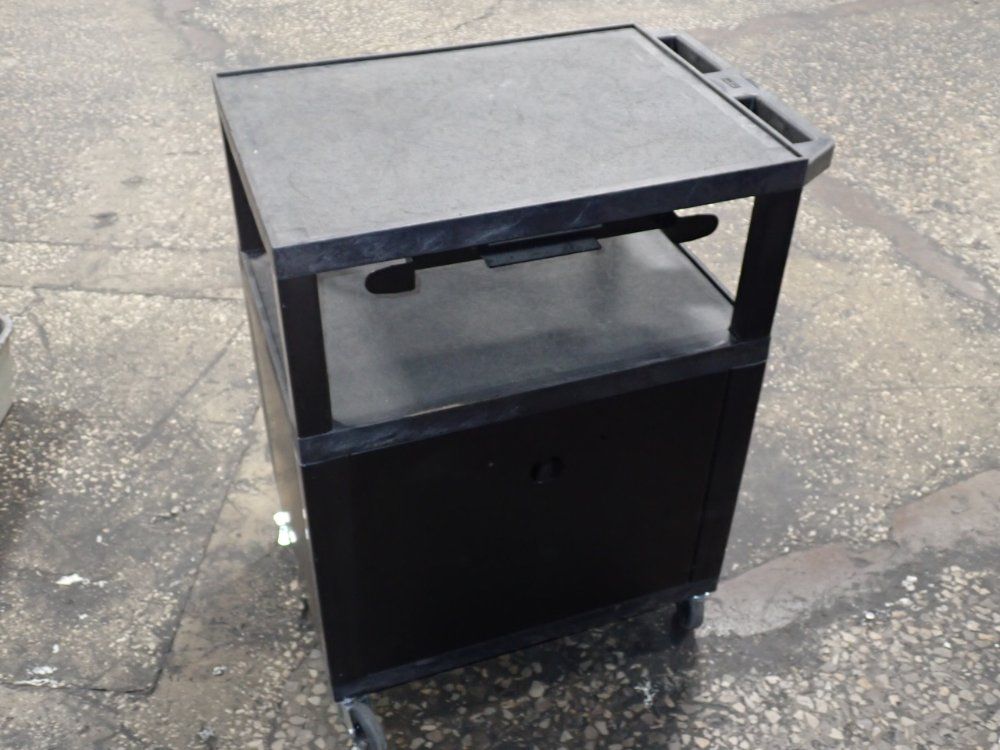 Uline 23 X 17 X 16 Computer Cart