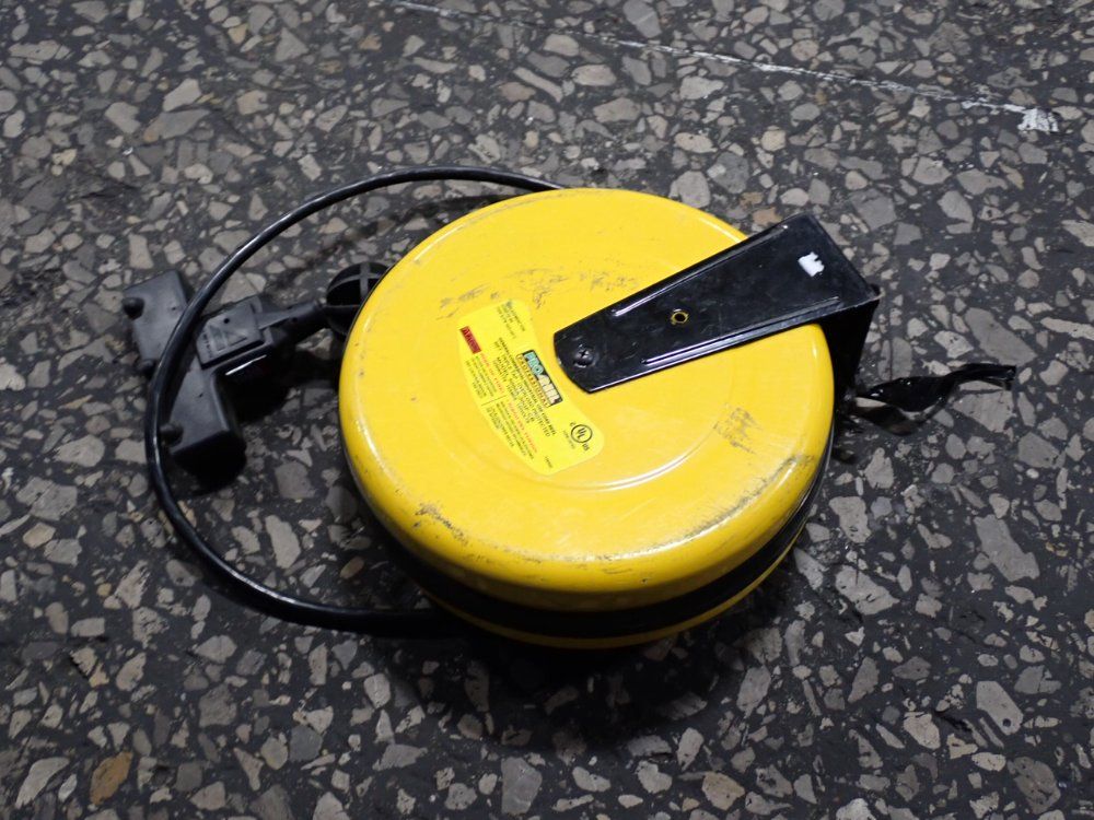 Pro Reel Professional Industrial Cord Reel - 5000a-30gf-cb