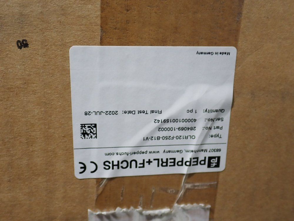 Pepper+fuchs Inductive Positioning Sensor - Olr120-f250-b12-v1