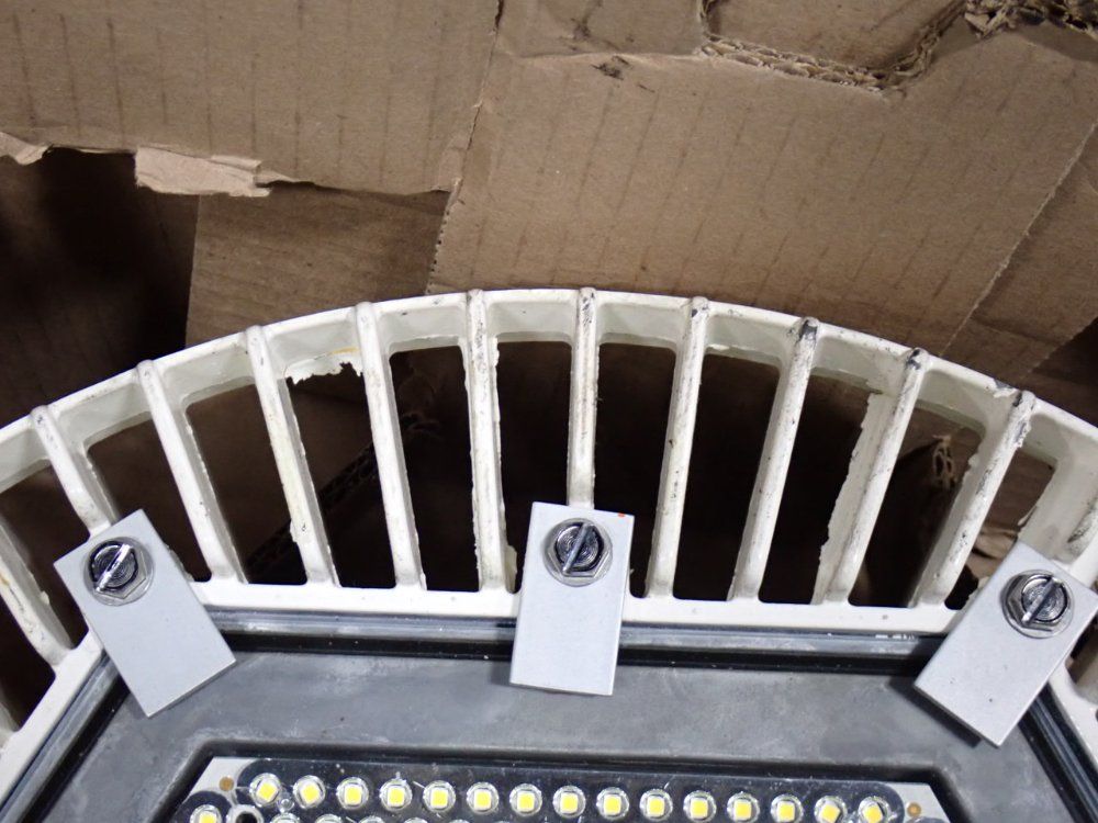 Dialight 215 Watts LED High Bay Light - Hegmc4pnstw | HGR*24