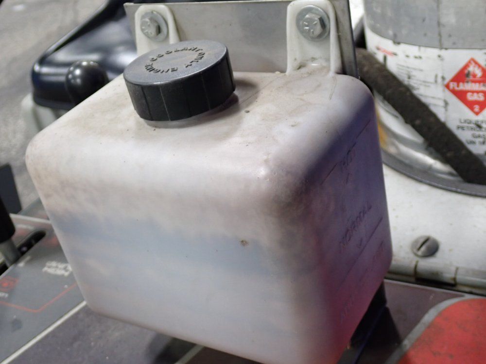 Powerboss Floor Sweeper - Tss/82