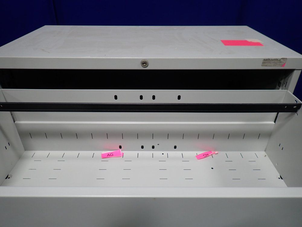 Steelcase Lateral File Cabinet - 836461hf