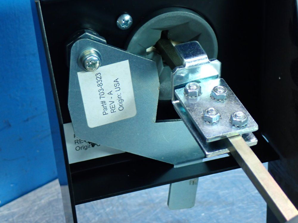 Abb Molded Case Circuit Breaker Tmax-t2h-100 + 703-8325 Disconnect Handle, 2pcs - Tmax-t2h-100