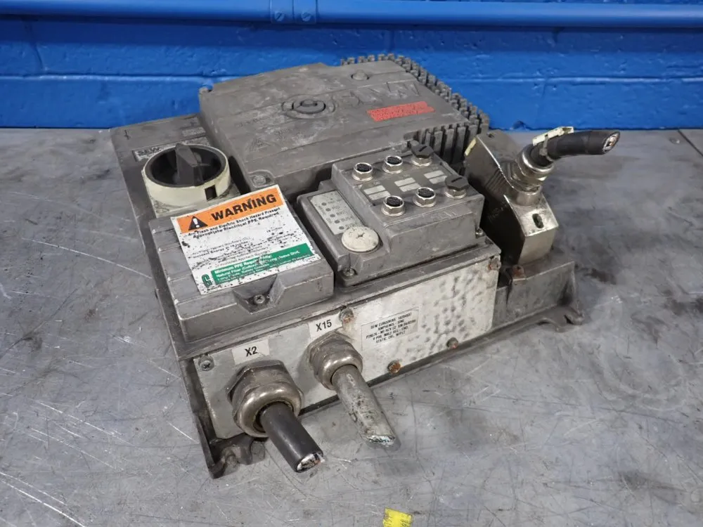 Sew Eurodrive Frequency Inverter - Mqd32a/mm30c/z38g0/agb1