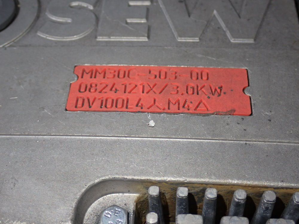 Sew Eurodrive Frequency Inverter - Mqd32a/mm30c/z38g0/agb1