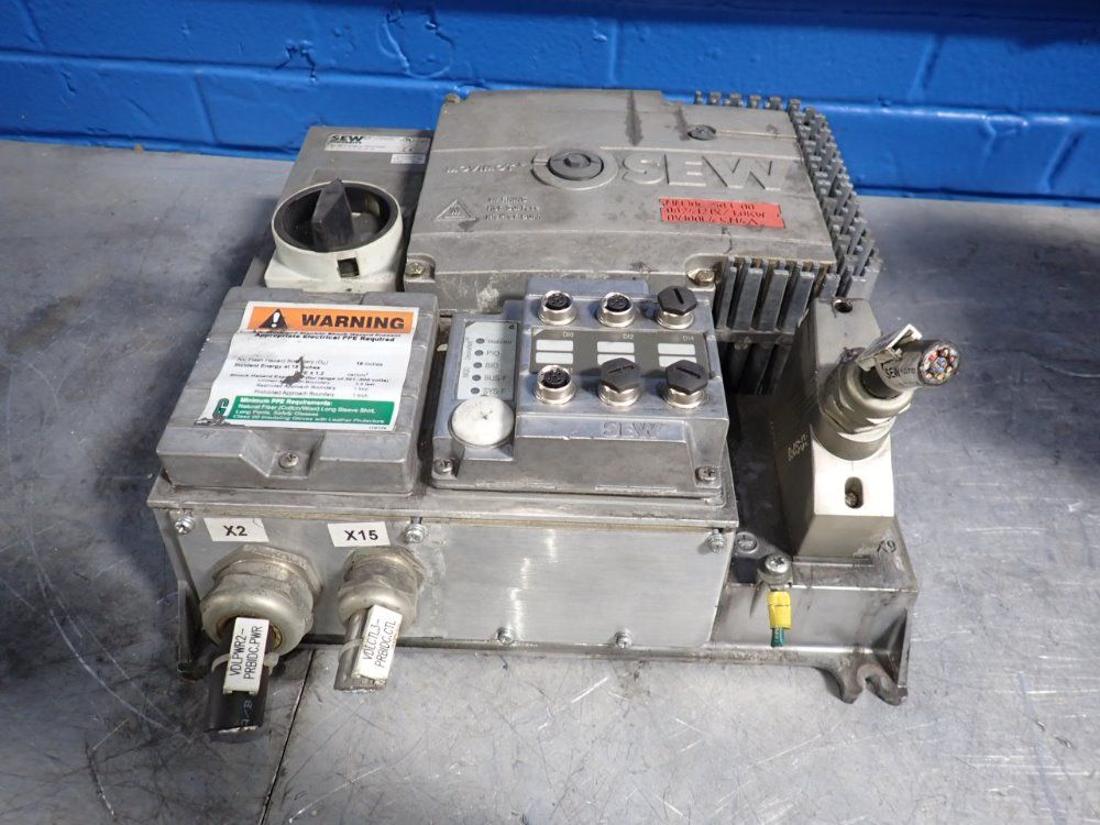 Sew Eurodrive Frequency Inverter - Mqd32a/mm30c/z38go/agb3