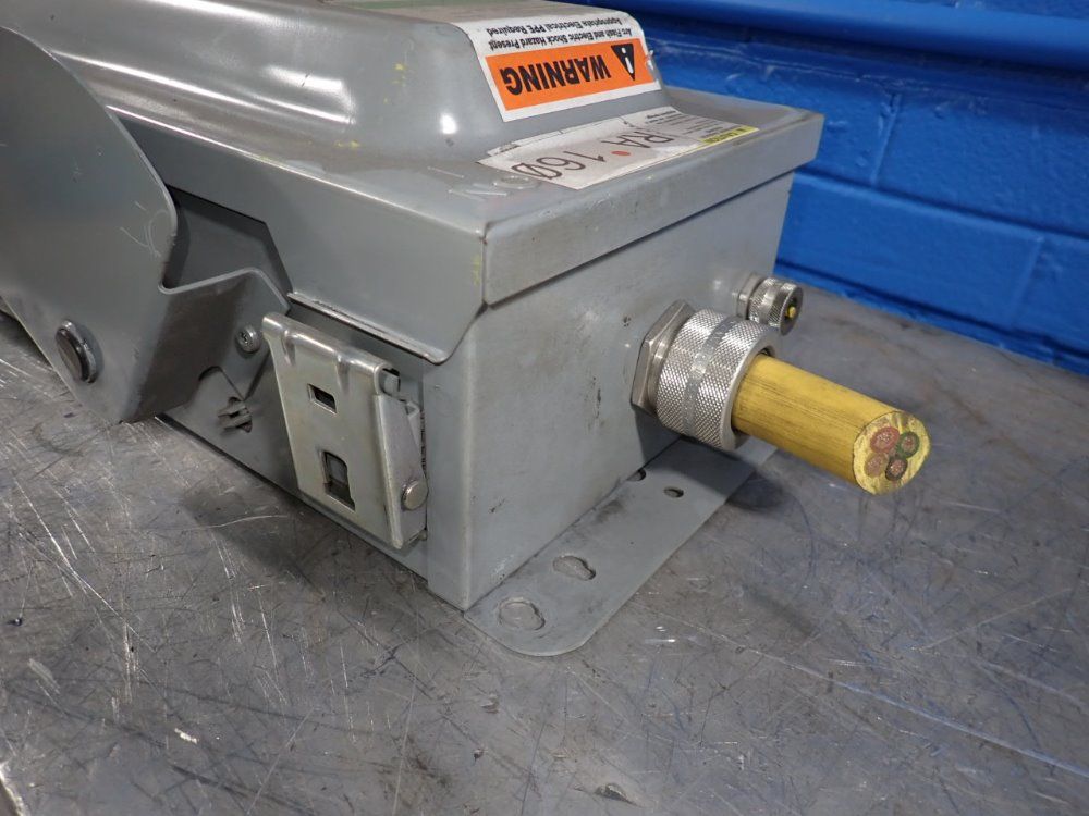 Square D 60 Amps Fusible Disconnect - H362awc