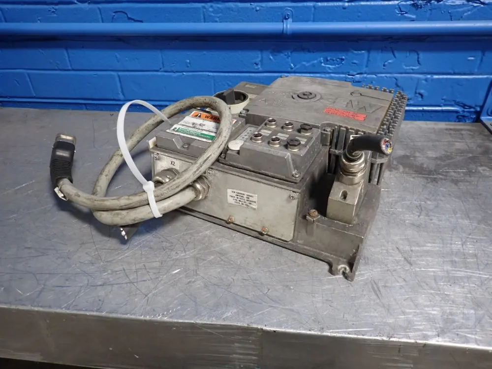 Sew Eurodrive Frequency Inverter - Mqd32a/mm30g/z38g0/agb1