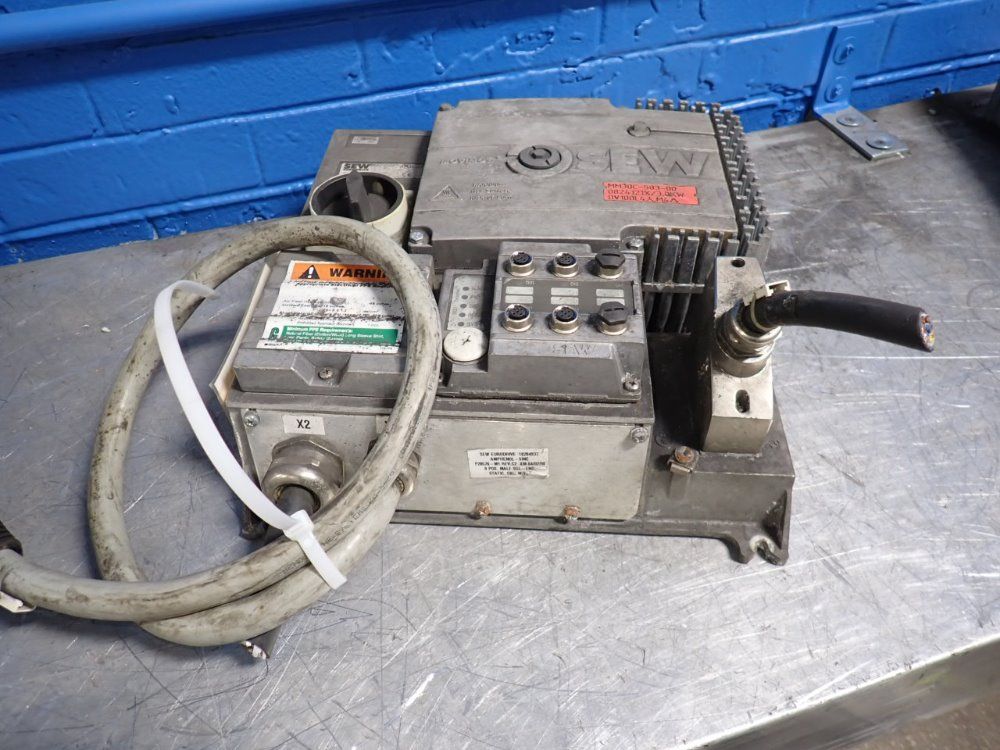 Sew Eurodrive Frequency Inverter - Mqd32a/mm30g/z38g0/agb1