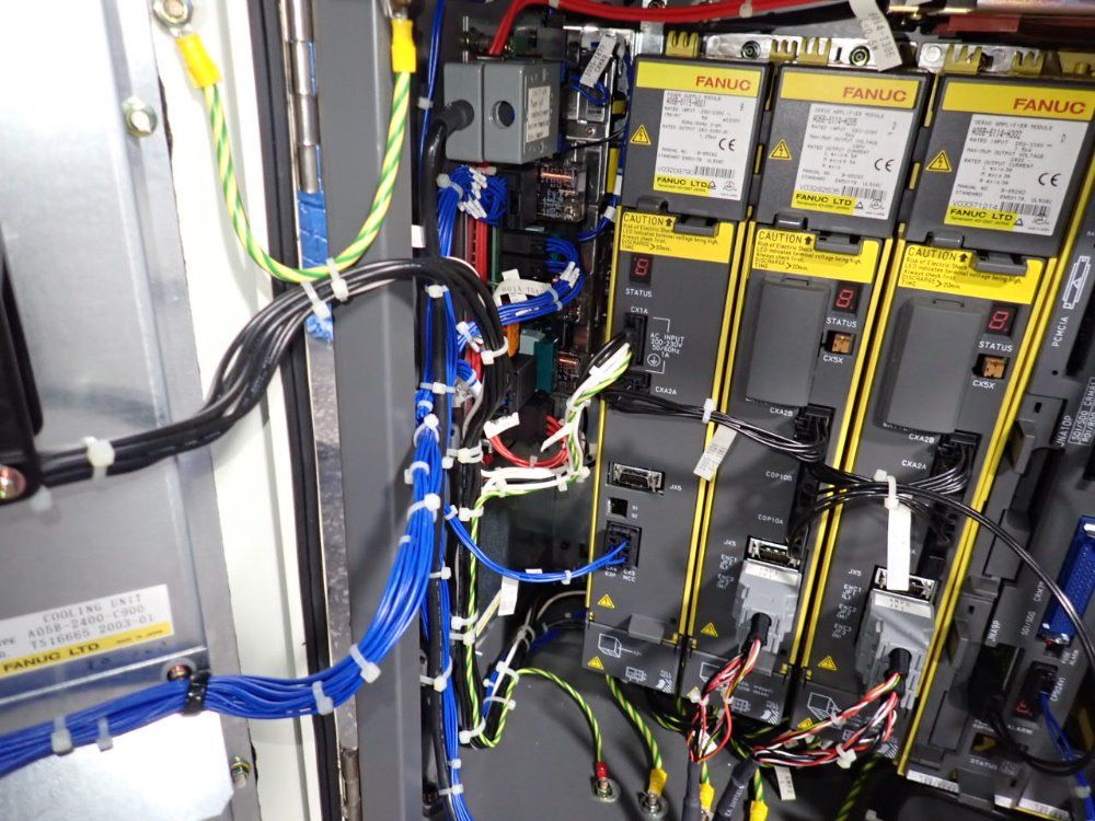 Fanuc Robot Controller - A05b-2444-b050