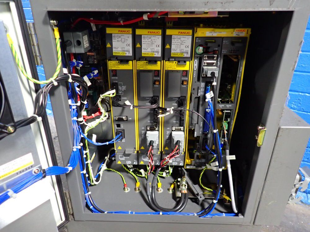 Fanuc Robot Controller - A05b-2444-b050