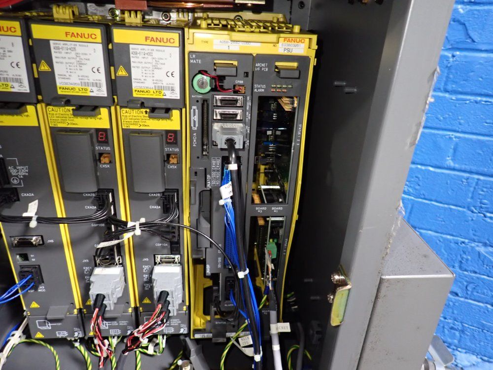 Fanuc Robot Controller - A05b-2444-b050