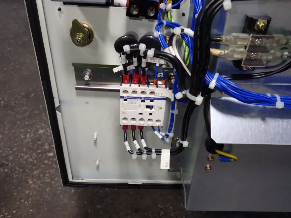 Fanuc Robot Controller - A05b-2444-b050