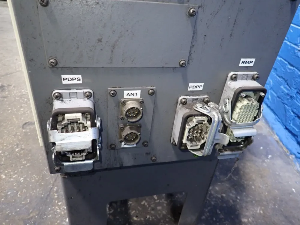 Fanuc Robot Controller - A05b-2444-b050