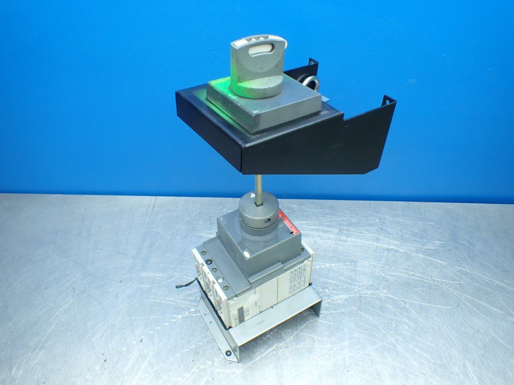 Abb 3-pole Molded Case Circuit Breaker - Tmax T2h 100