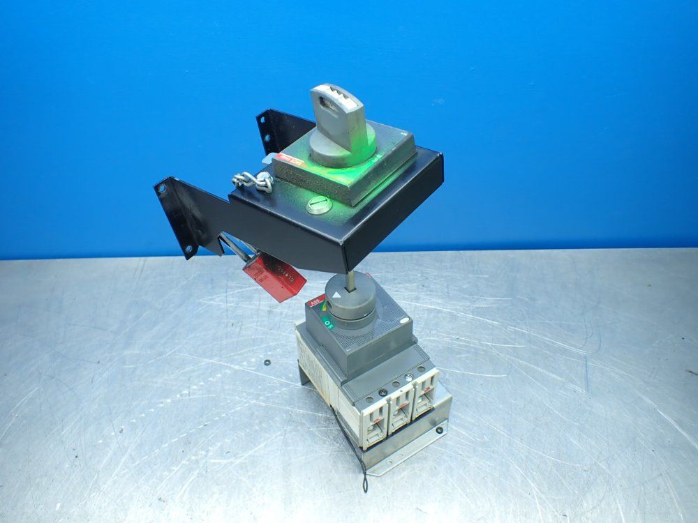 Abb 3-pole Molded Case Circuit Breaker - Tmax T2h 100