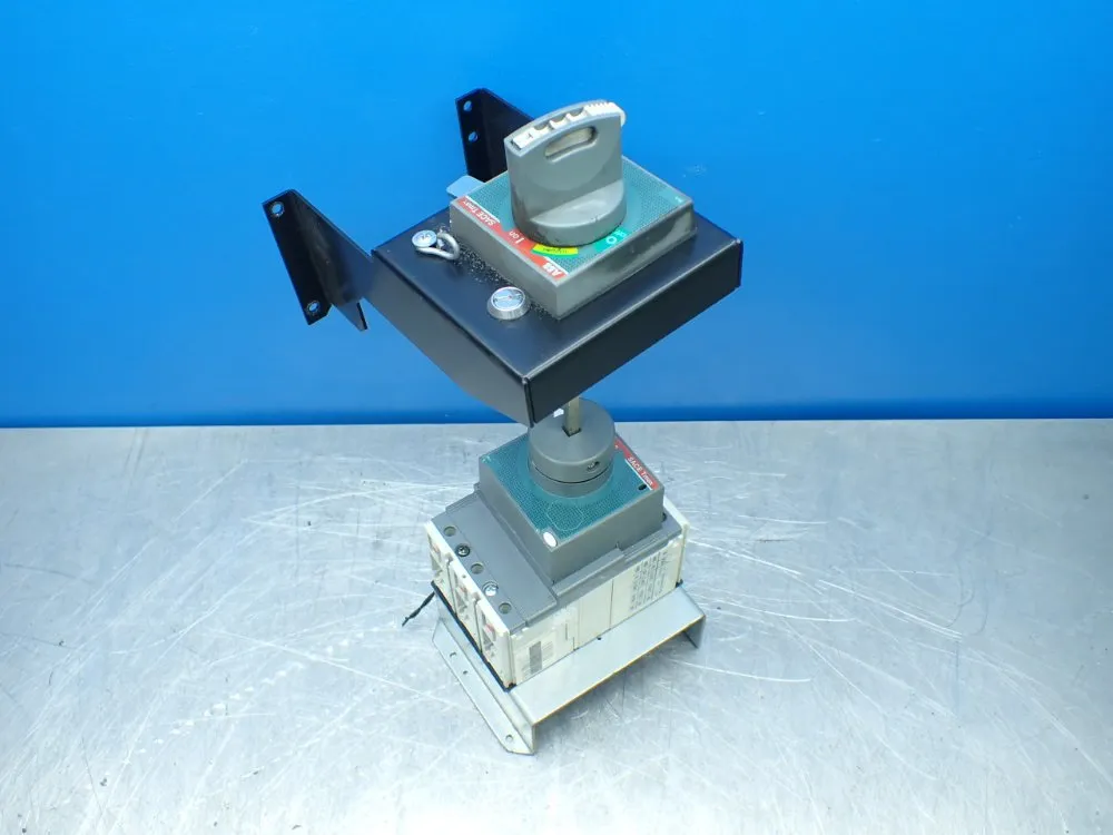 Abb 3-pole Molded Case Circuit Breaker - Tmax T2h 100