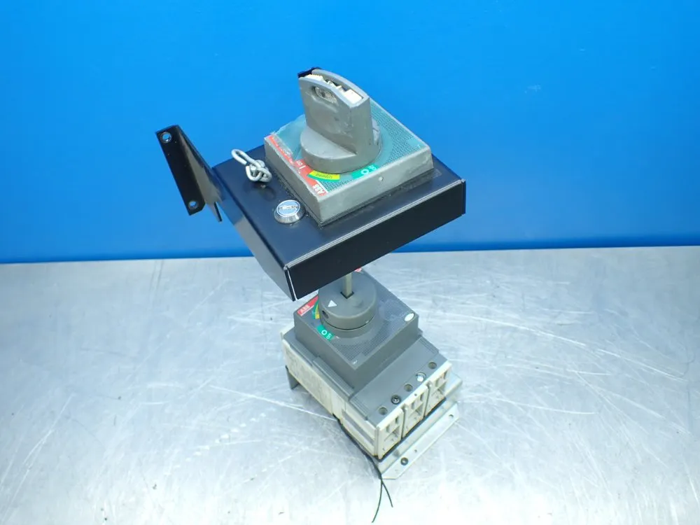 Abb 3-pole Molded Case Circuit Breaker - Tmax T2h 100