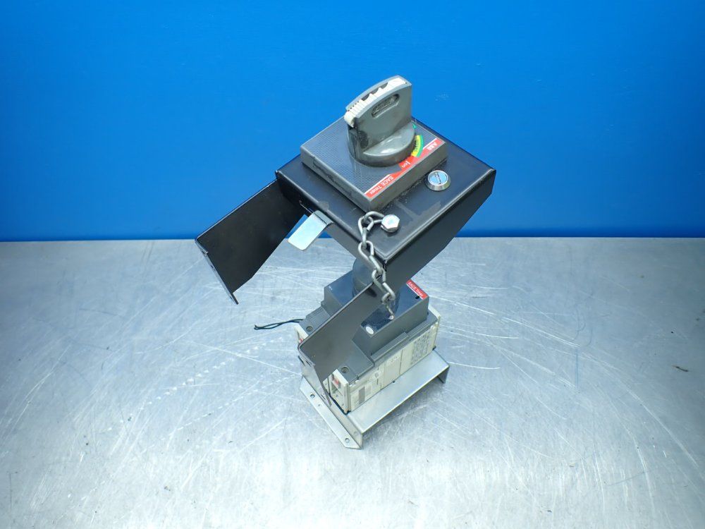 Abb 3-pole Molded Case Circuit Breaker - Tmax T2h 100