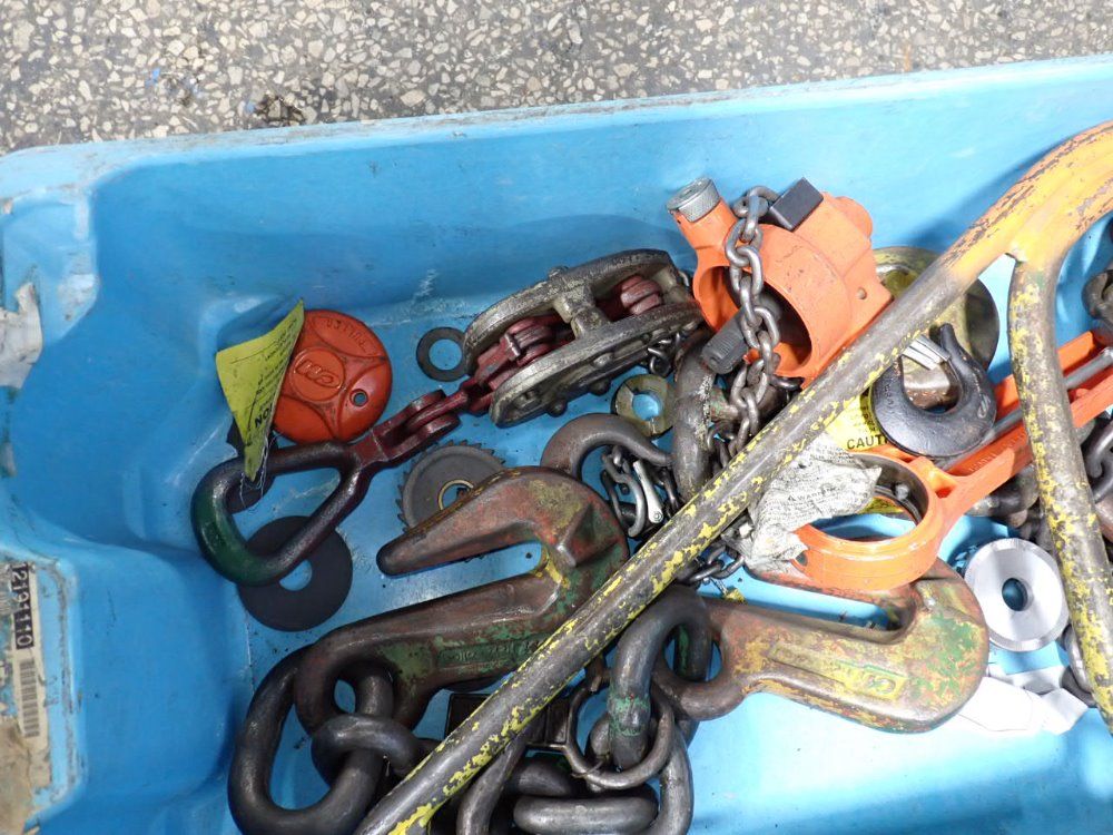 Hoists / Lifting Equipment
