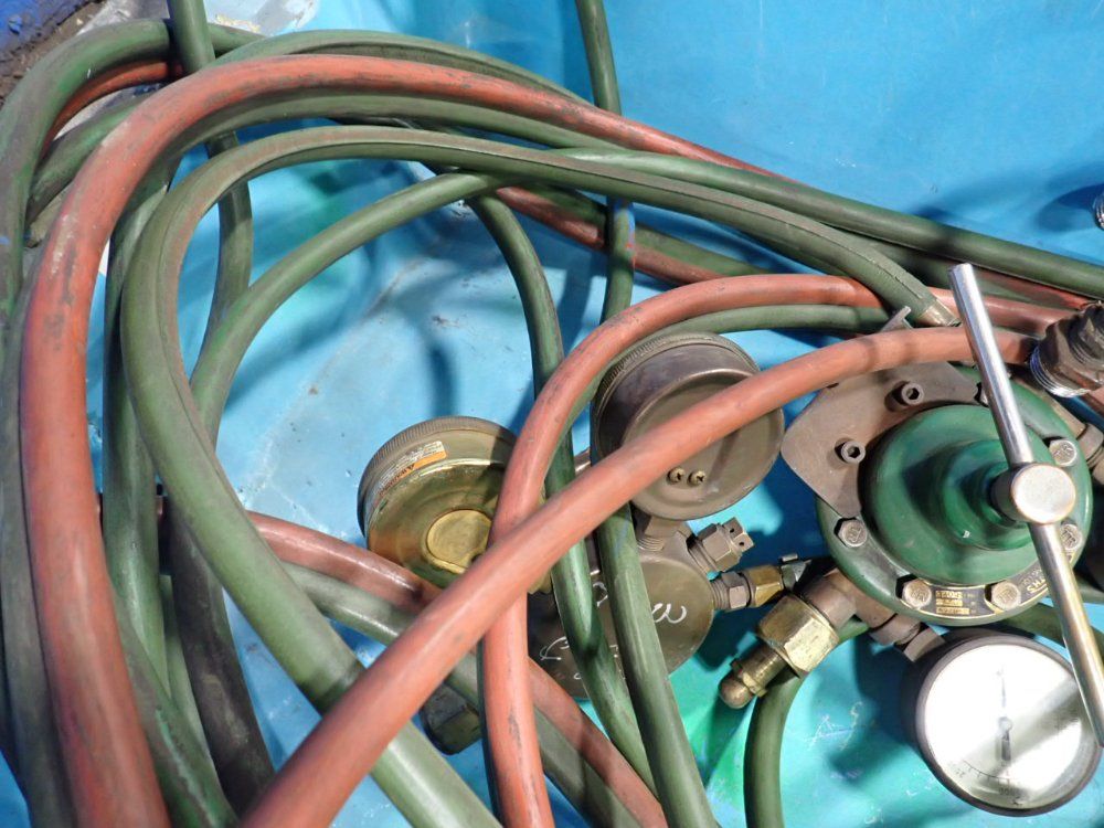 Smith's Welding Equipment Welding Hoses W/ Pressure Regulators